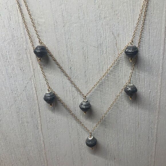 31 Bits NWT Sandy Strands Necklace - Picture 2 of 4